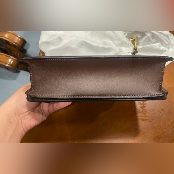 Coach Juno (Maple) - Picture 9 of 12